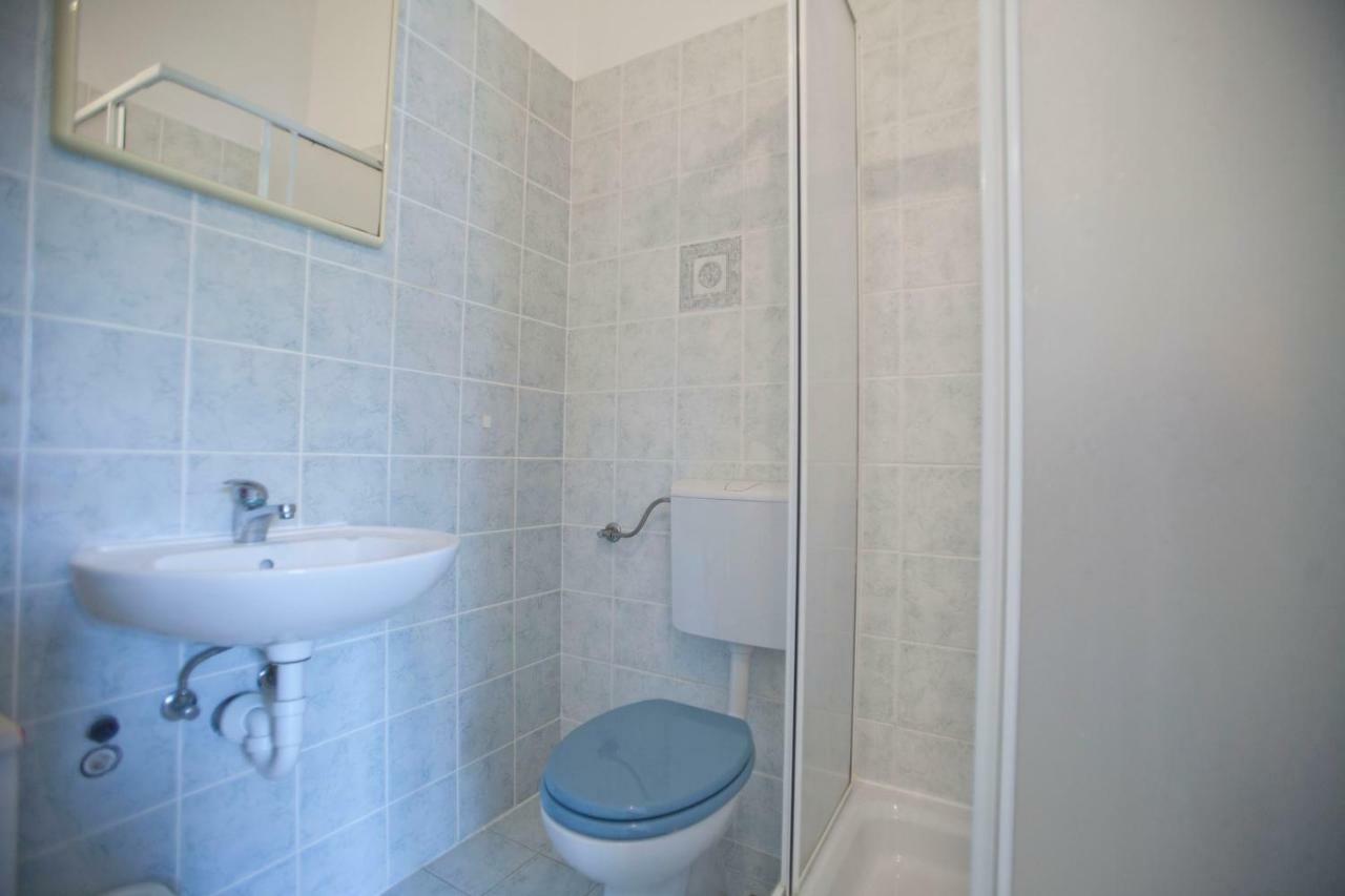 Apartment Ana Fažana Eksteriør bilde